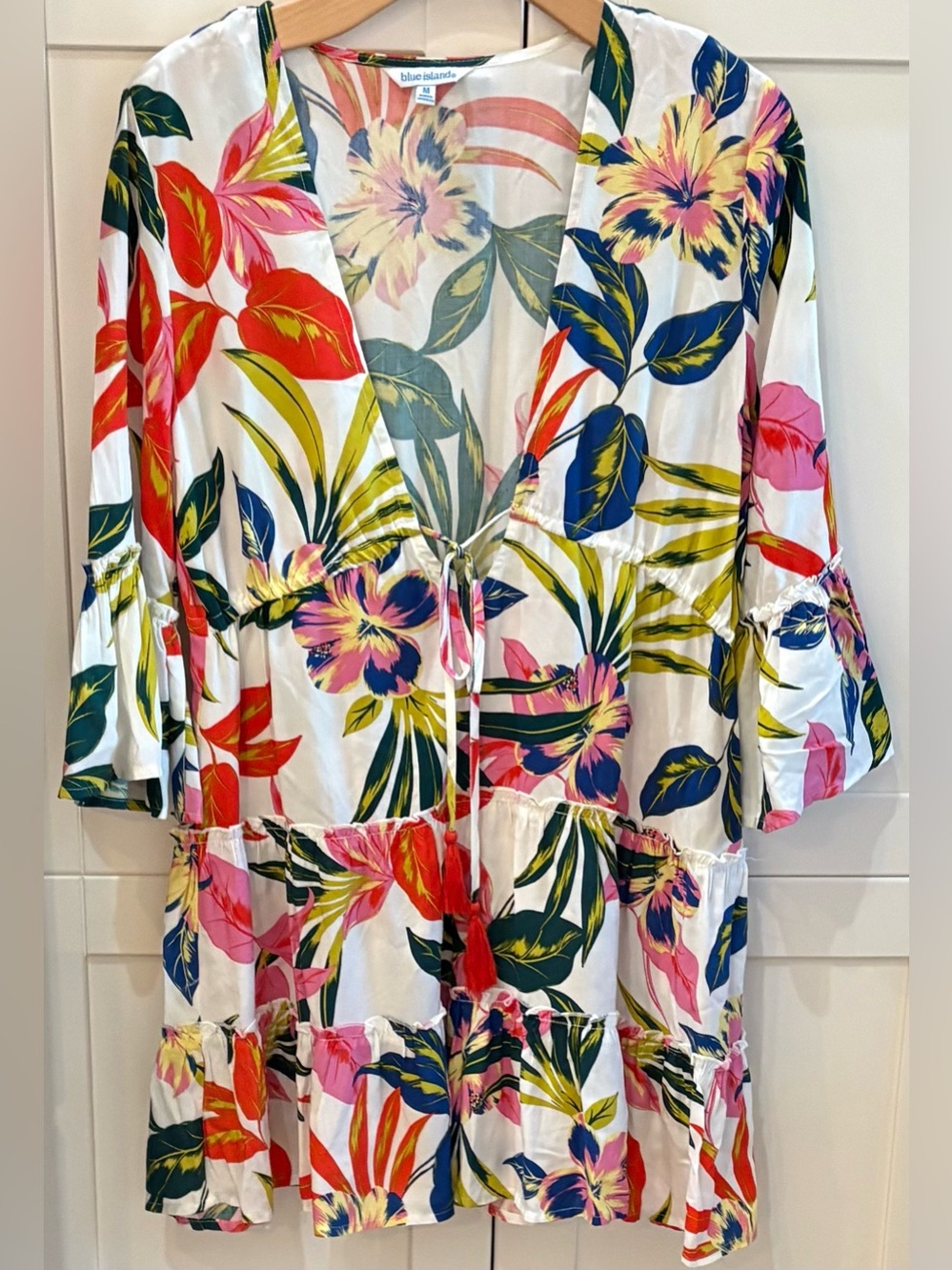 BLUE ISLAND MEDIUM FLORAL PRINT BEACH DRESS /  SWIM COVERUP GREAT PRE-OWN